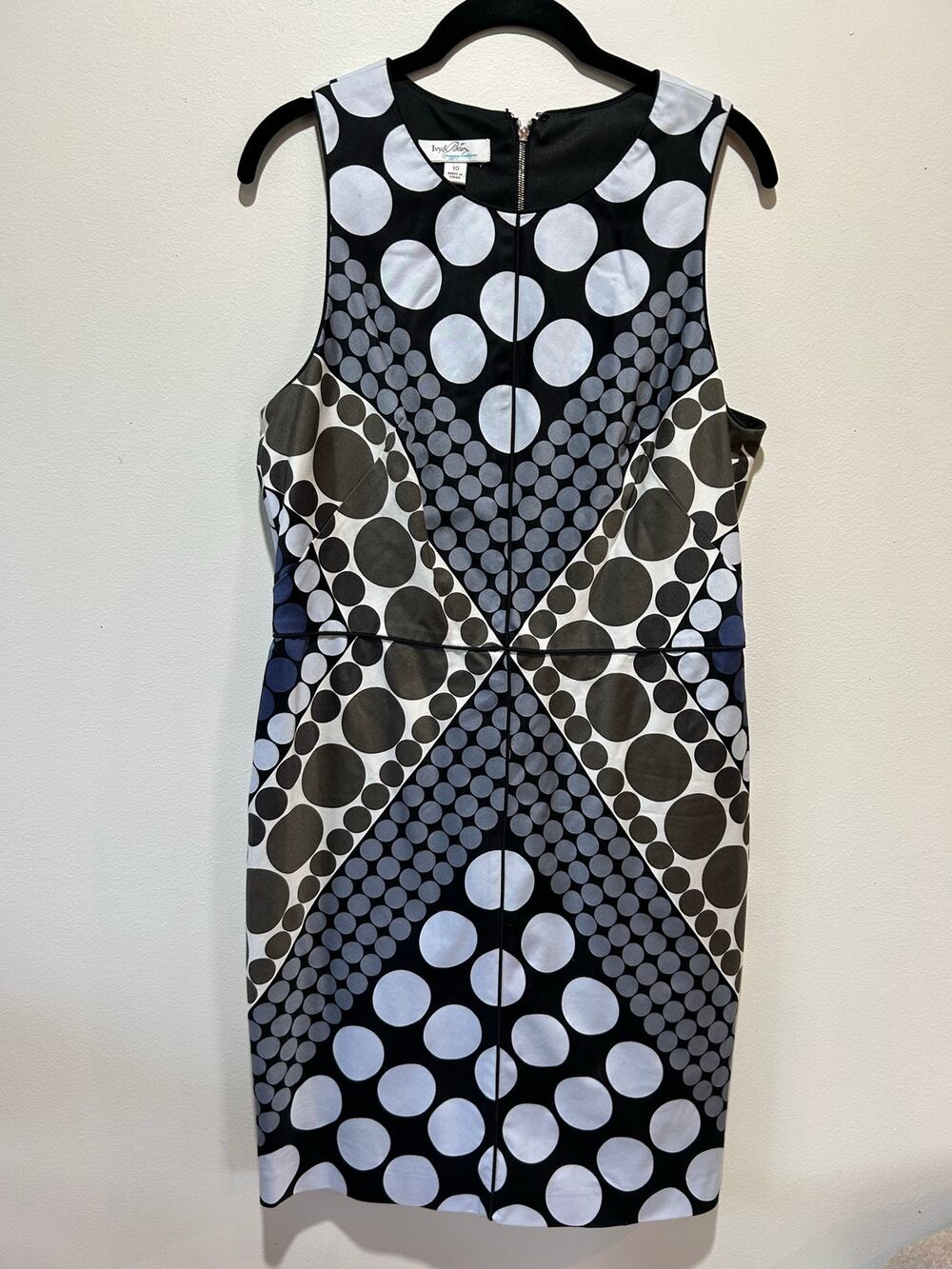 Ivy Blue dress white black geometric patterns size 10 office work zippered
